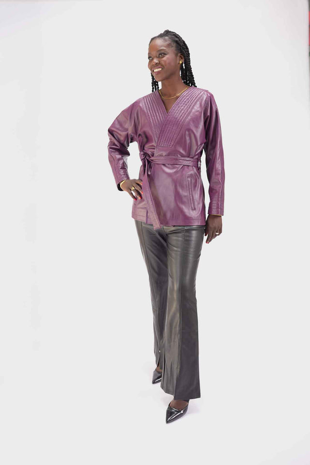 Kimono en cuir violet