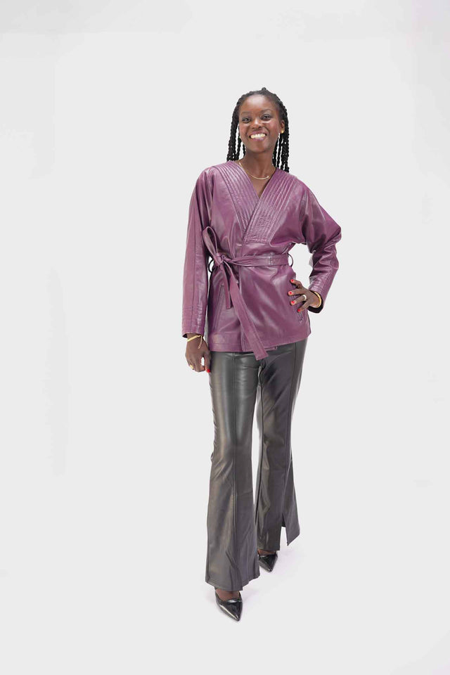 Kimono en cuir violet