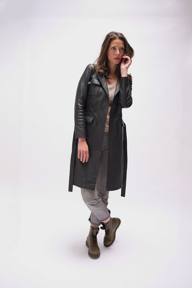 Trench en cuir noir