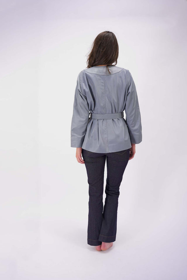 Kimono en cuir gris