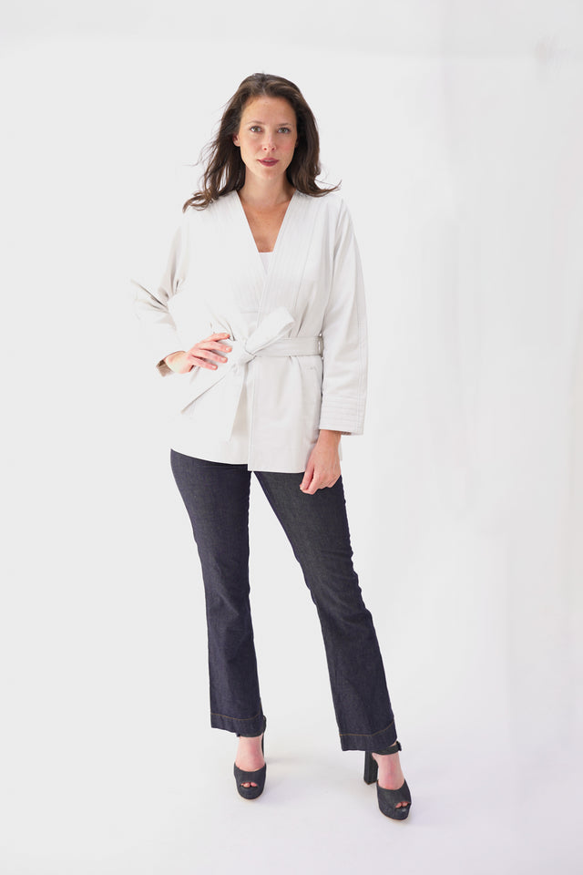 Kimono en cuir blanc