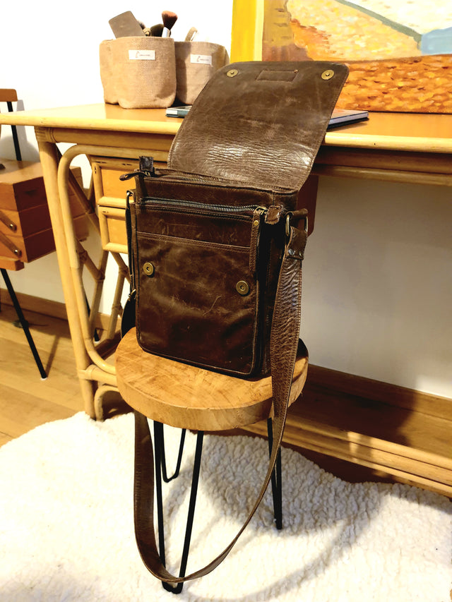 Vintage Brown Crossbody Bag